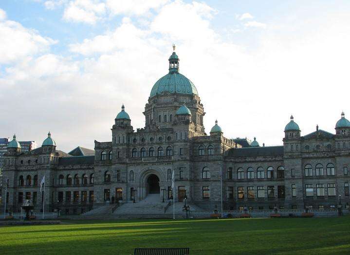 《孩子小英语不好 多些准备再留学好不好?》