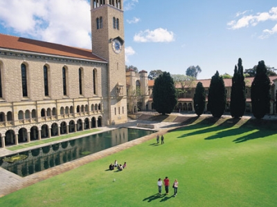 如何成为澳大利亚注册护士?