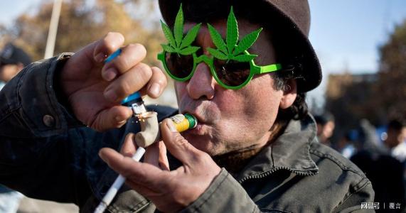 关于加拿大大麻合法,去加拿大留学还安全吗?