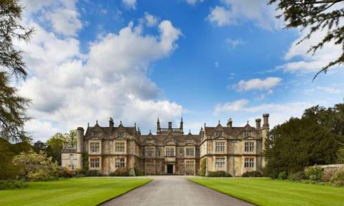 2019年英国大学商科硕士专业TOP10排名