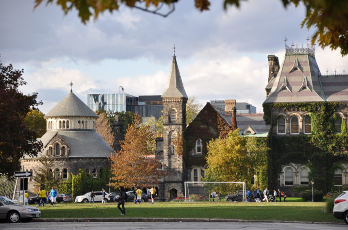 加拿大最美的5所大学