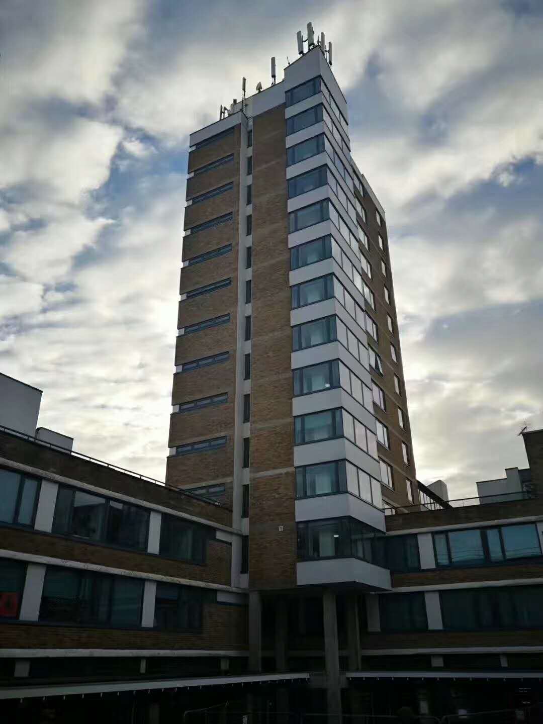 申请英国胡弗汉顿大学丨这份攻略拿走不谢!