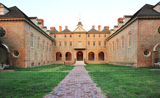 号称"美国的母校"古老又精致:威廉玛丽学院