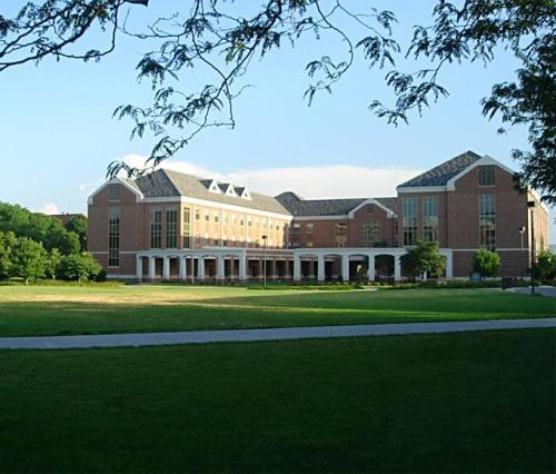 学院篇:1,卡莫森学院