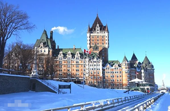 加拿大第一所大学-拉瓦尔大学